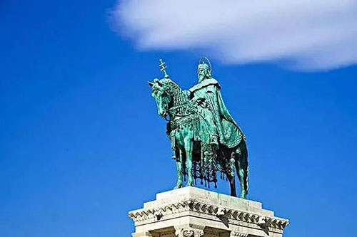 匈牙利第一任国王加冕登基